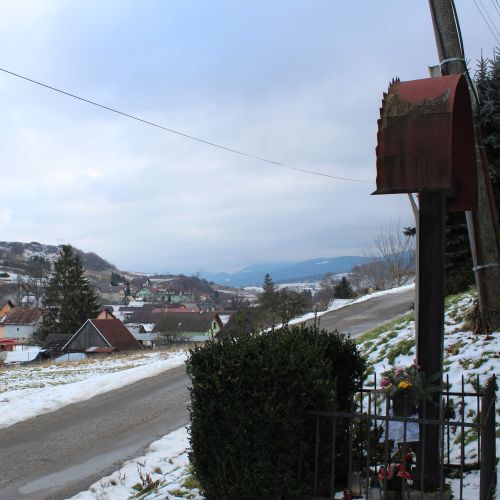 Kríž Liptovské Sliače – Nižný, ulica Jarná