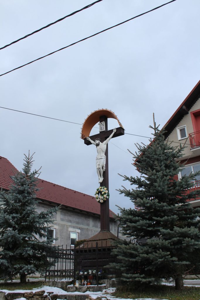 Kríž Liptovské Sliače - Stredný, Pažite