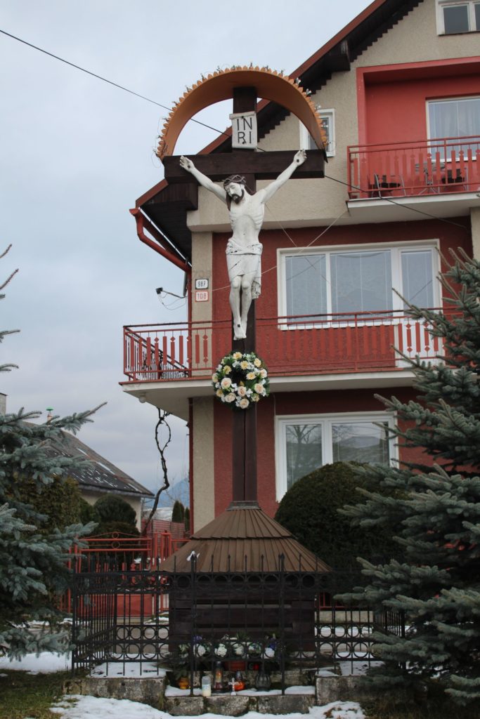 Kríž Liptovské Sliače - Stredný, Pažite