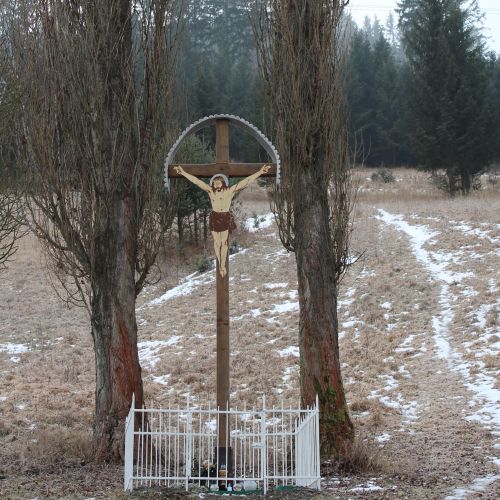 Kríž Nová Černová, Pod Milkov