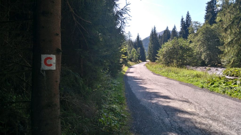 Ľupčianskou dolinou 03