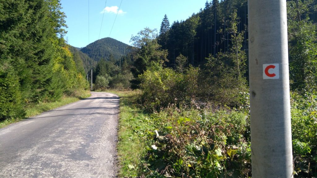 Ľupčianskou dolinou 06