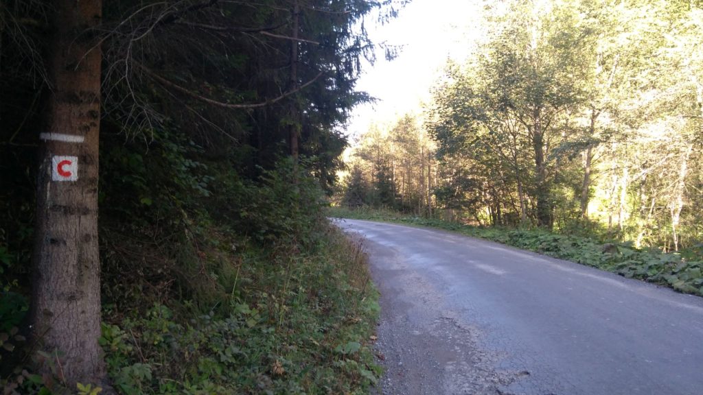Ľupčianskou dolinou 10