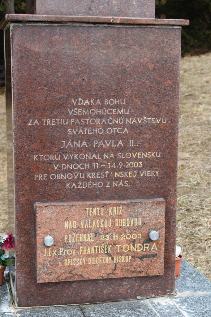 Kríž Jána Pavla II. Valaská Dubová 06