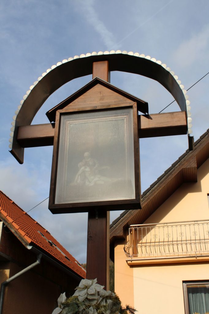 Kríž Nová Černová, ulica Pri Váhu 03