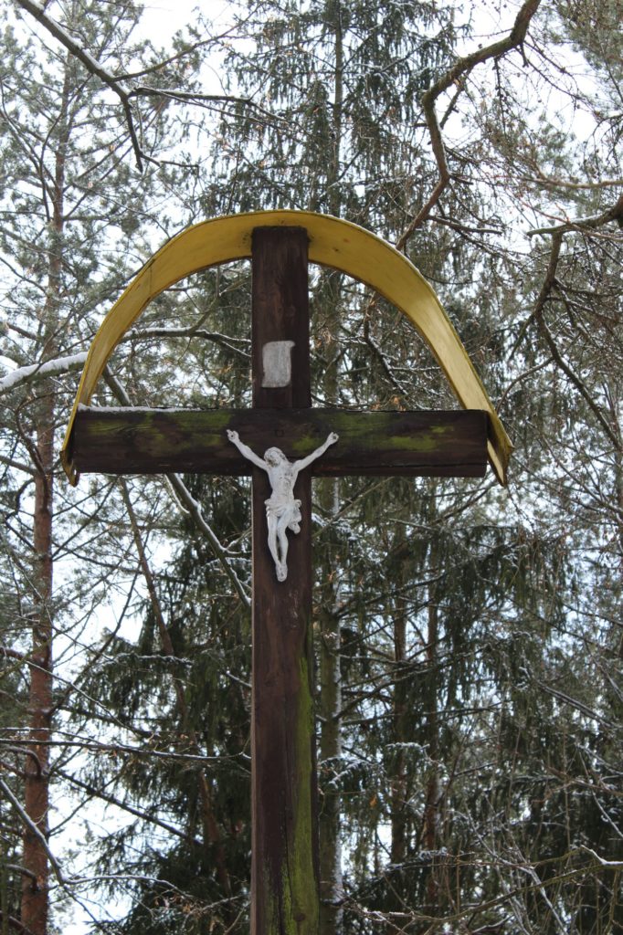 Kríž na Diele Hrboltová, pod hradiskom 02