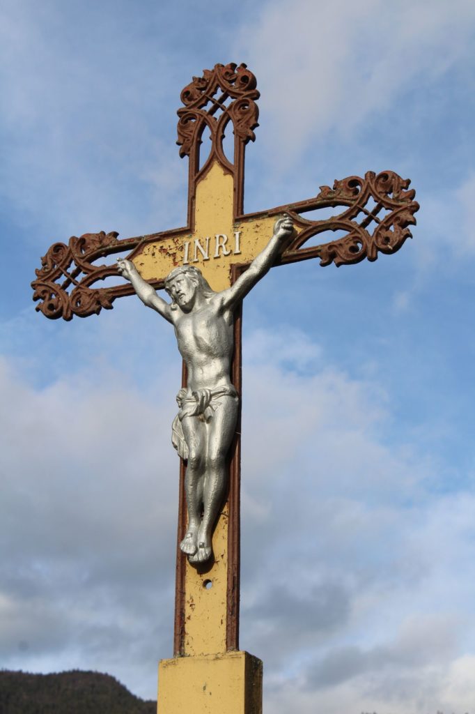 Kríž Černová, ulica Pri Váhu 03