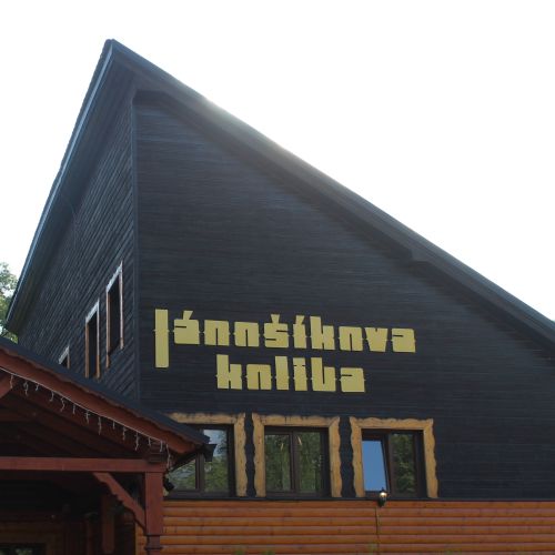 Jánošíkova koliba v Liptovskej Osade