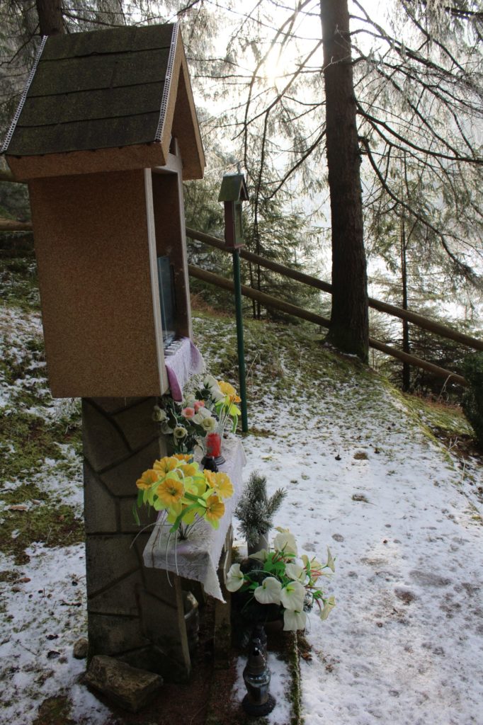 Kaplnka Liptovské Sliače - Stredný, ústie Sliačskej doliny 05