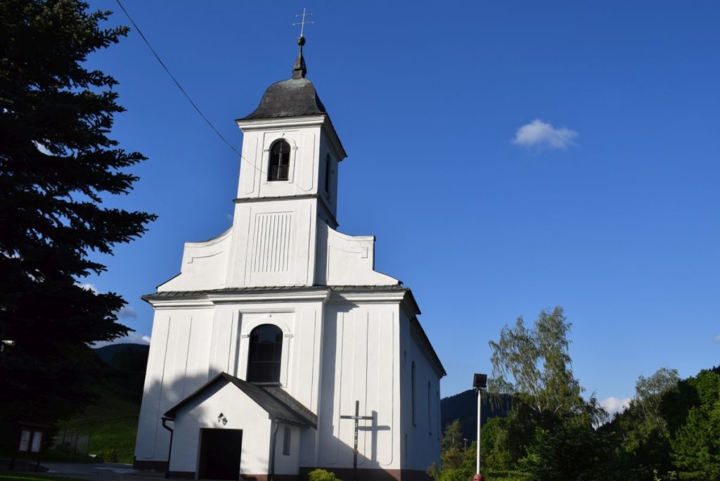 Kostol Obetovania Pána v Liptovských Revúcach 06