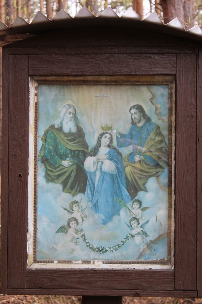 Zastavenie Valaská Dubová, pri krížovej ceste 04