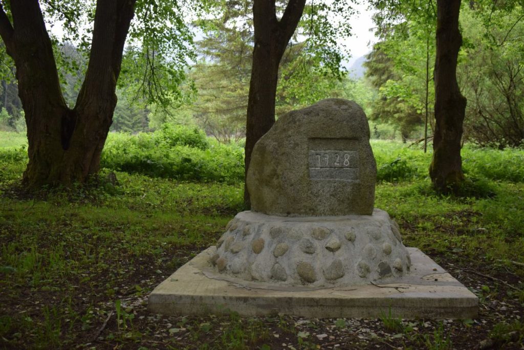 Jubilejný lipový háj v Likavke 02