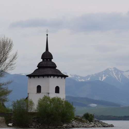Kostol Panny Márie pri Liptovskej Mare