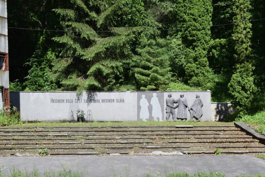 Pamätník padlým účastníkom Slovenského národného povstania v Korytnici 03 Pamätník padlým účastníkom Slovenského národného povstania v Korytnici 03