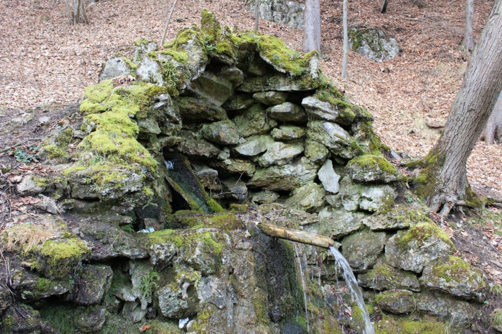 Prameň na ulici pod Orlíkom, Ľubochňa 05