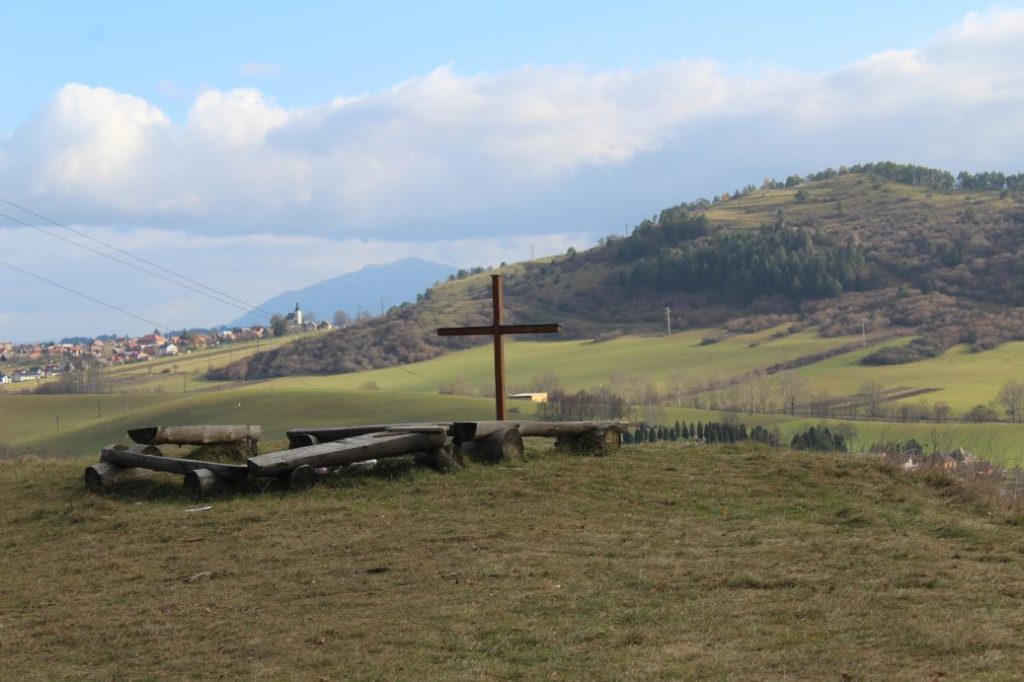 Kríž Likavka, nad ulicou S. Nemčeka 01