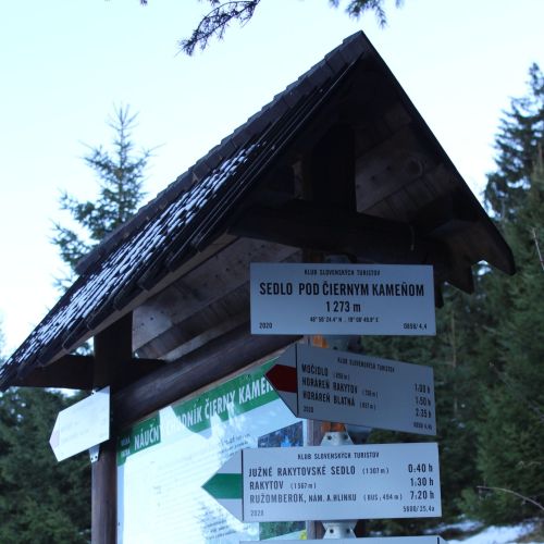 Stredná Revúca – Sedlo pod Čiernym kameňom