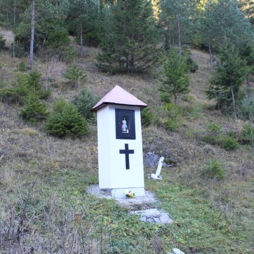 Chapel by the road to Šturec, Liptovské Revúce – Vyšná Revúca