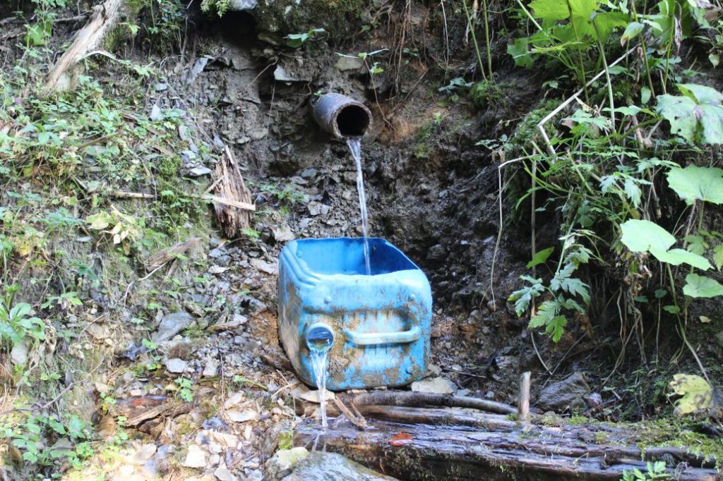 Prameň pri odbočke do Korytnice, Liptovská Osada 01 Prameň pri odbočke do Korytnice, Liptovská Osada 01