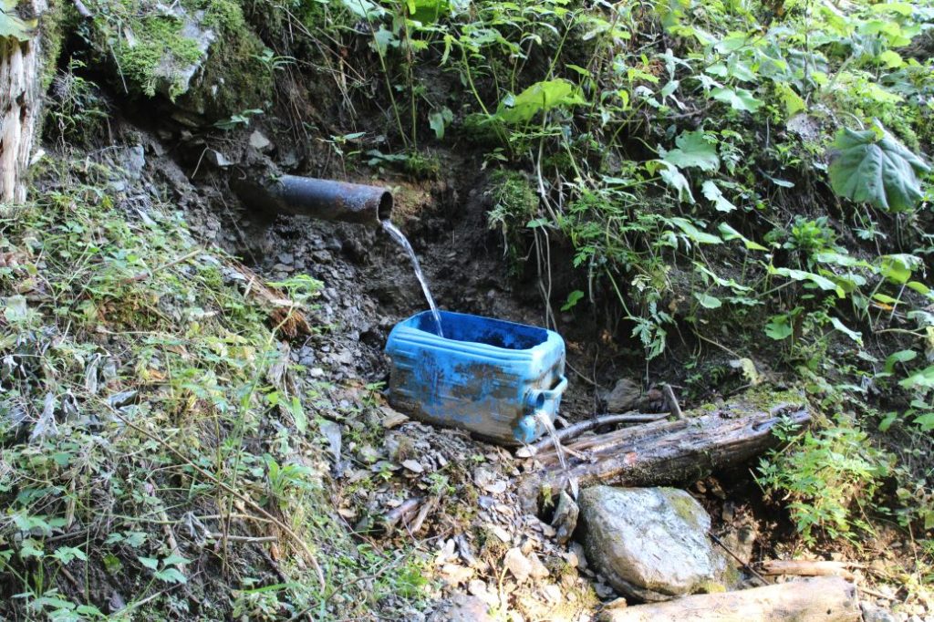 Prameň pri odbočke do Korytnice, Liptovská Osada 04 Prameň pri odbočke do Korytnice, Liptovská Osada 04