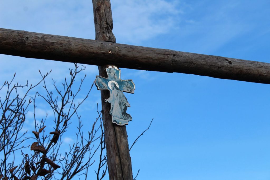 Kríž na Radičinej, Hrboltová 03