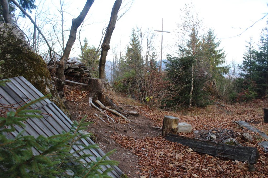 Kríž na Radičinej, Hrboltová 06