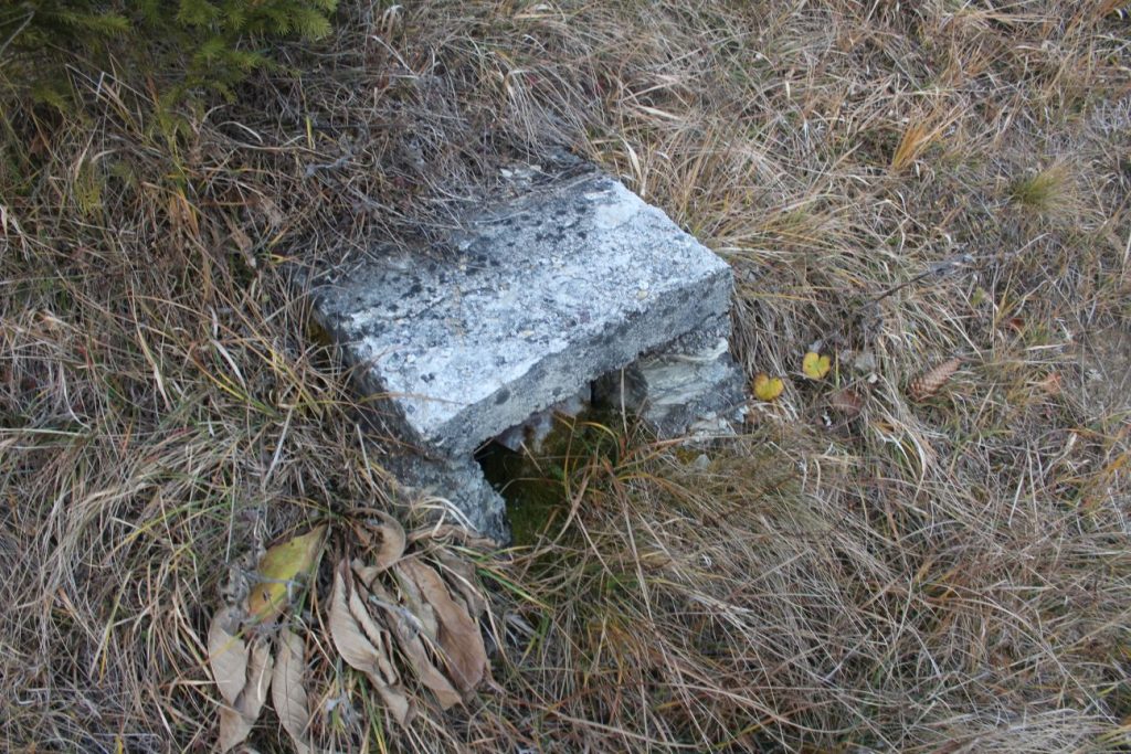 Prepad z vodojemu pod Vrchlúkami, Ružomberok - Vlkolínec 03