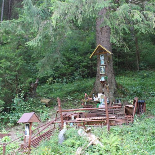 Station in the Sliačska Valley by a cabin, Liptovské Sliače – Stredný