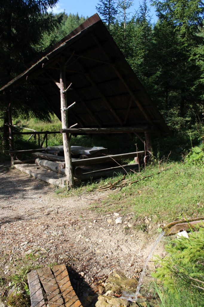 Žliabok pod Žiarcom, Valaská Dubová 05