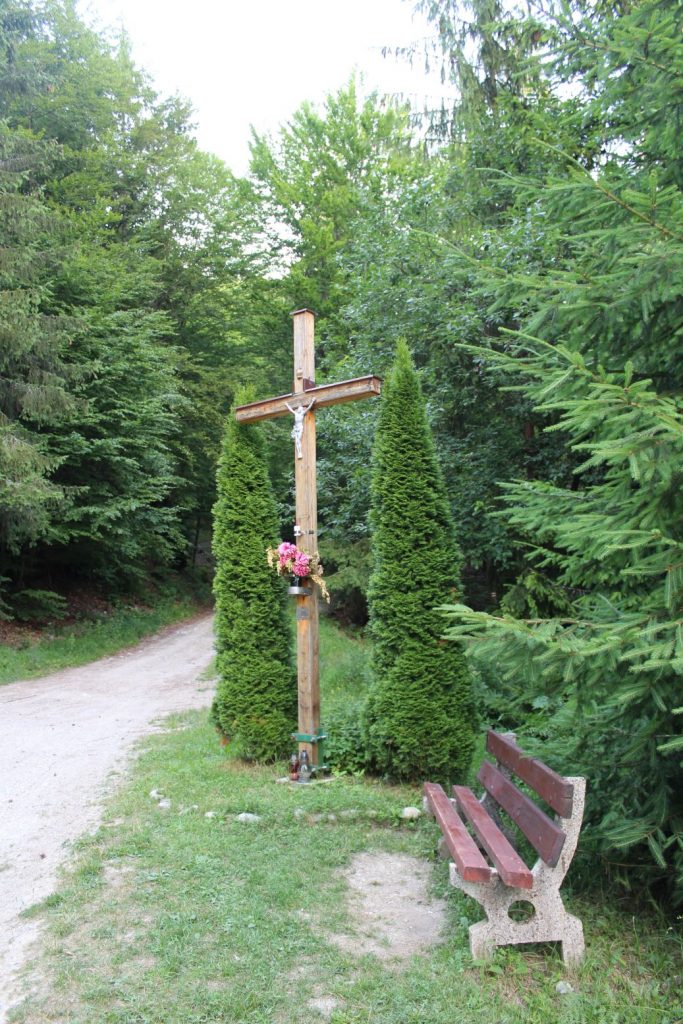 Kríž Černová, Repiská 02