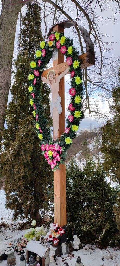 Kríž za kostolom, Komjatná 03 Kríž za kostolom, Komjatná 03