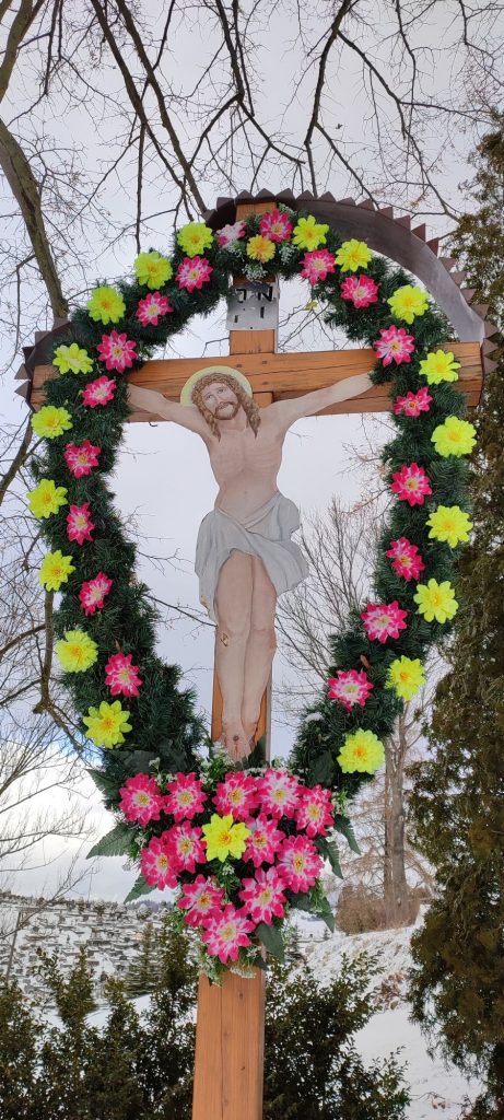 Kríž za kostolom, Komjatná 04 Kríž za kostolom, Komjatná 04