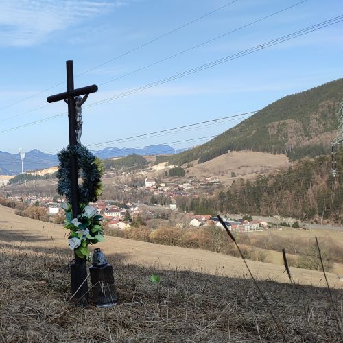 Krížik Biely Potok, Kút