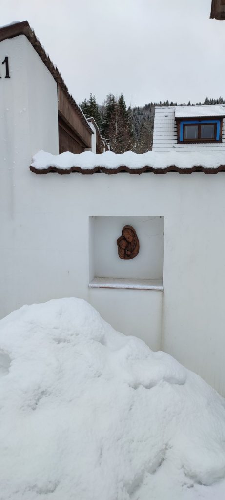 Zastavenie v plote, Studničná 01 Zastavenie v plote, Studničná 01