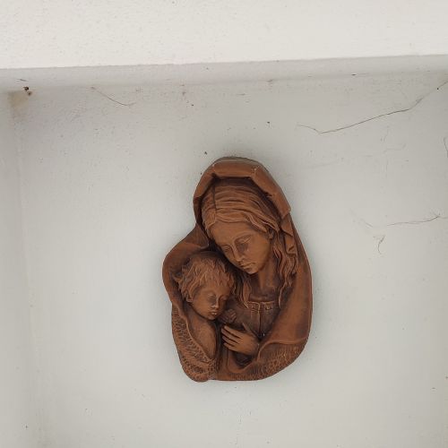 Station in a fence, Studničná