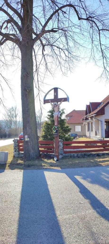 Kríž Turík, Vlčia jama 04