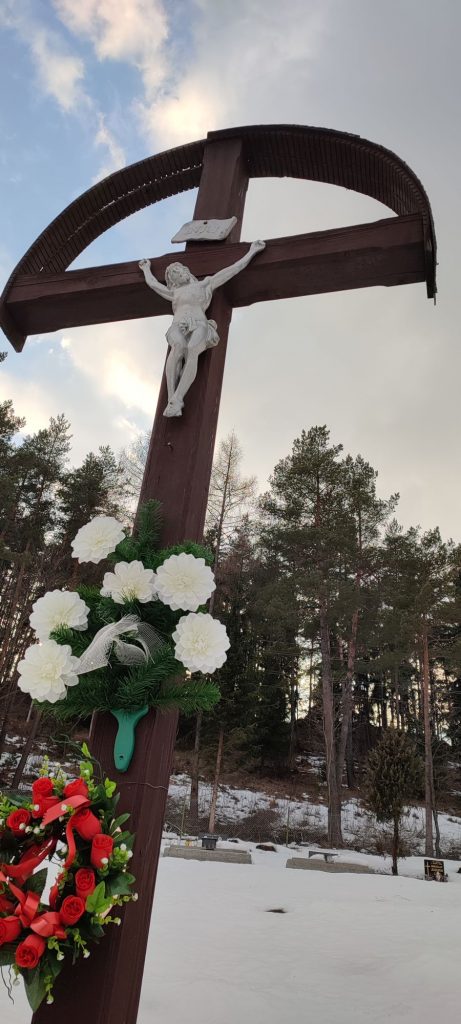 Kríž na cintoríne, Liptovská Osada 07 Kríž na cintoríne, Liptovská Osada 07