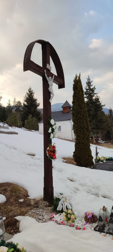 Kríž na cintoríne, Liptovská Osada 09 Kríž na cintoríne, Liptovská Osada 09