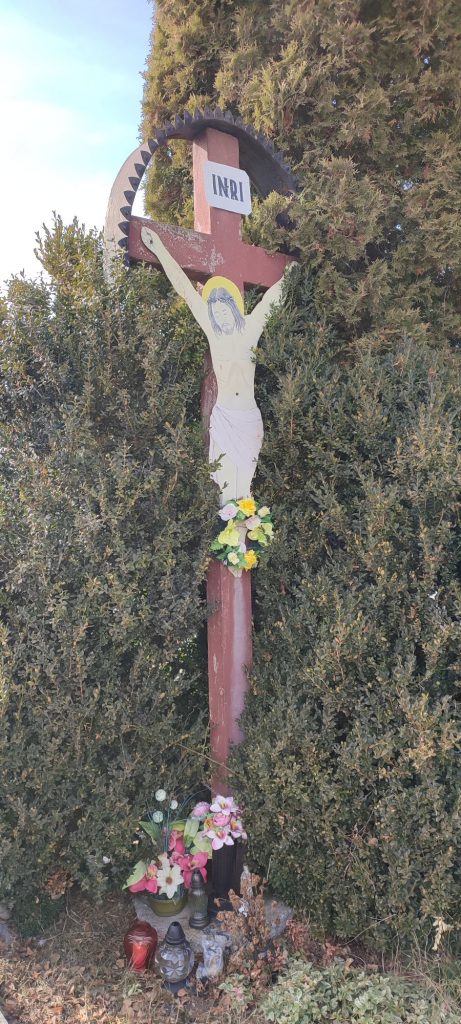 Kríž na cintoríne, Liptovské Sliače - Nižný 01