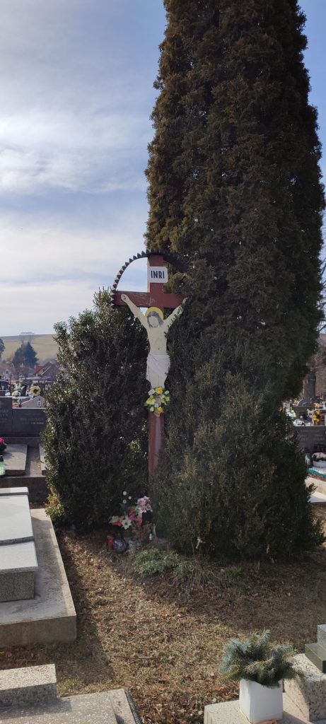 Kríž na cintoríne, Liptovské Sliače - Nižný 04