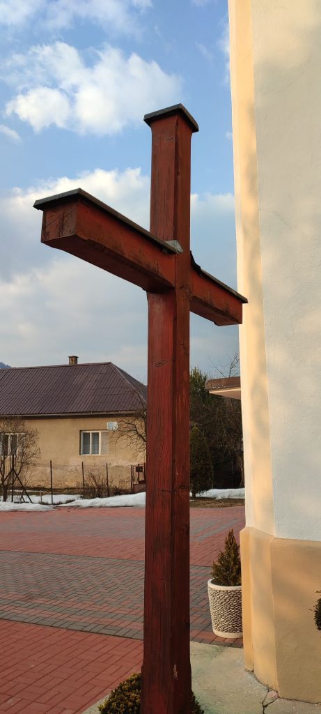 Misijný kríž pri kostole, Liptovská Osada 01 Misijný kríž pri kostole, Liptovská Osada 01