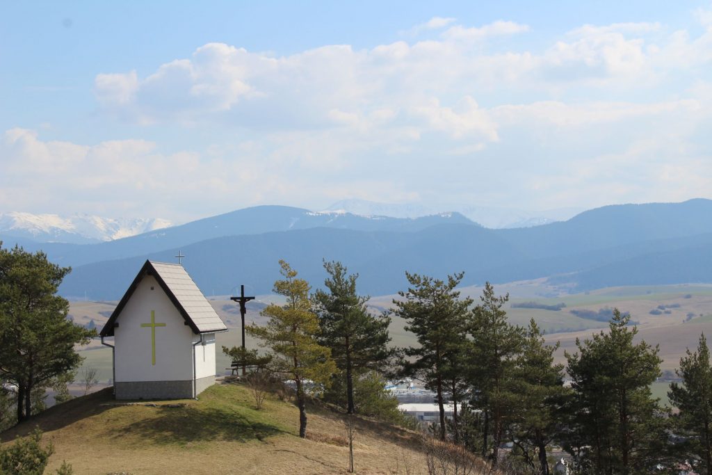 Cross at the end of Calvary, Lisková