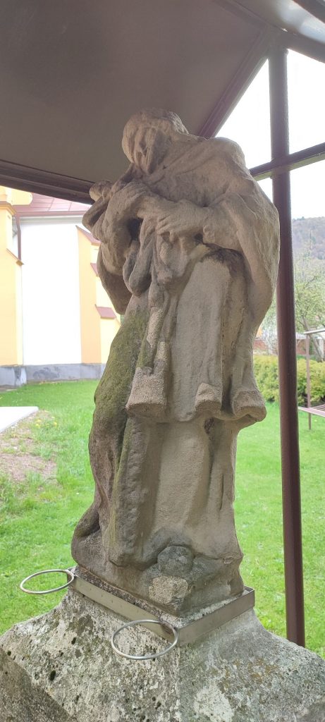 Socha sv. Jána Nepomuckého, Stankovany 02