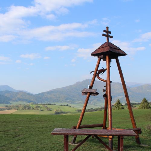 009 Štyri chotáre Komjatná