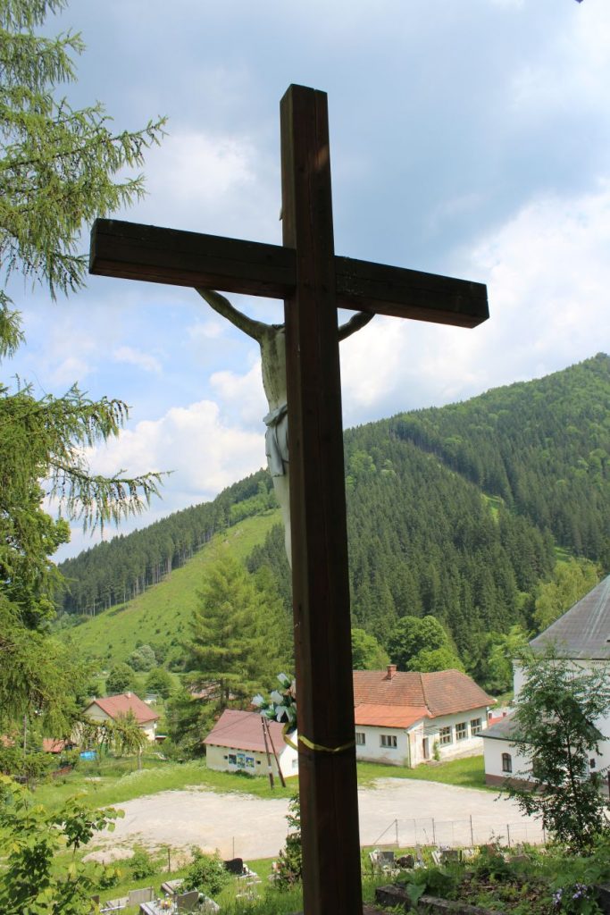 Kríž na cintoríne, Liptovské Revúce - Stredná Revúca 05