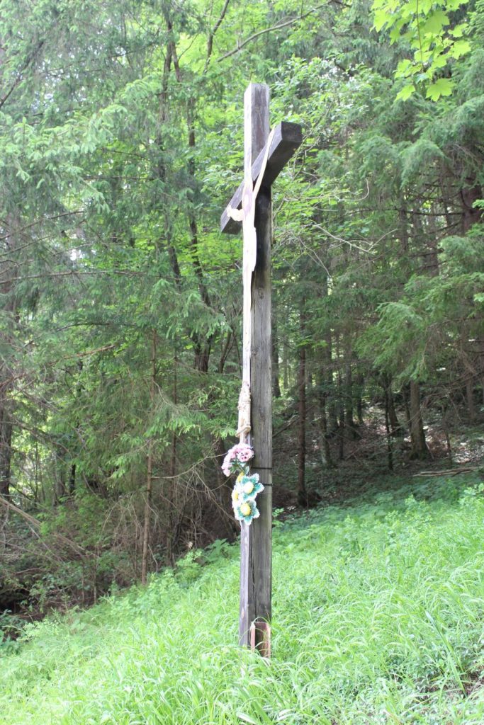Kríž pod Záhorovom, Liptovské Revúce - Nižná Revúca 02