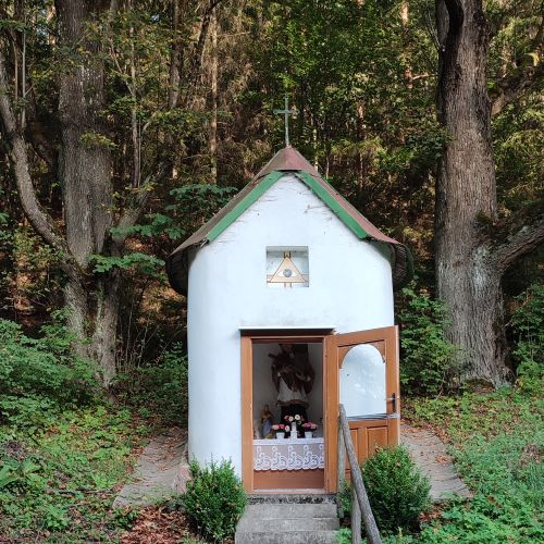 Kaplnka svätého Jána Nepomuckého v Liptovskej Osade