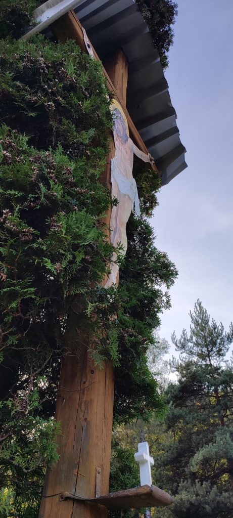 Kríž na starom cintoríne, Liptovská Osada 02