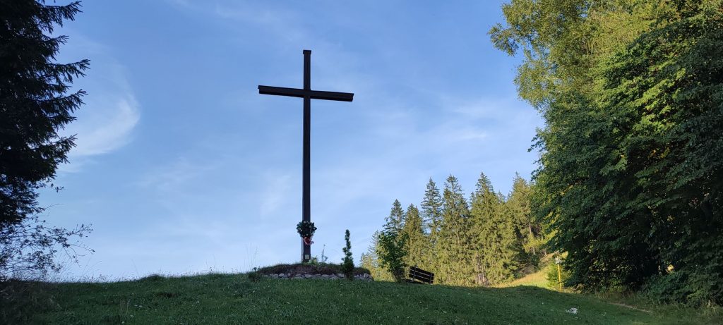 Kríž v sedle Prievalec, Liptovská Osada 01 Kríž v sedle Prievalec, Liptovská Osada 01