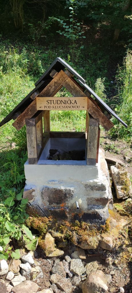 Studnička pod Klucmanovou, Černová 01